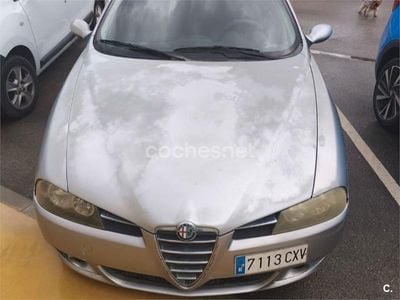 Usado Alfa Romeo 156 Progression 115 CV (84 kW) 2004 Gris / plata Berlina