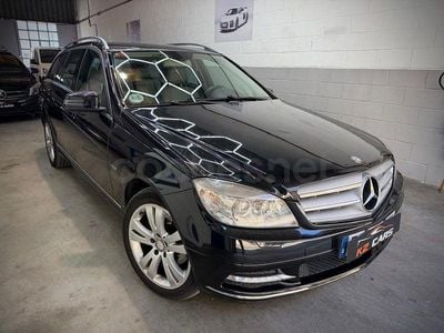 Usado Mercedes C220 Avantgarde 170 CV (125 kW) 2010 Negro Familiar