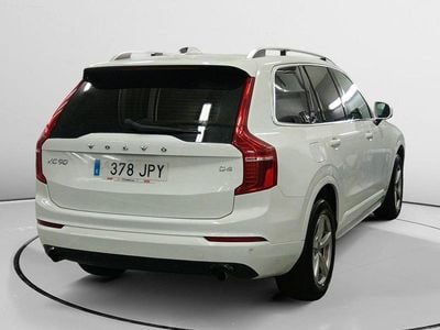 Käytetty Volvo XC90 Kinetic 190 HP (139 kW) 2016 Valkoinen Katumaasturi