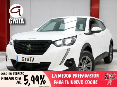 Usado Peugeot 2008 Active 110 CV (80 kW) 2021 Blanco SUV