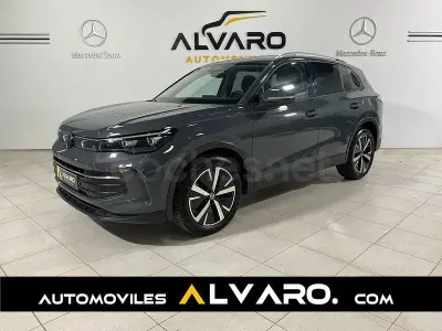 Usado VW Tiguan 150 CV (110 kW) 2025 Gris / plata SUV