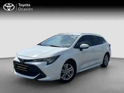 Usado Toyota Corolla Active 122 CV (89 kW) 2021 Blanco Familiar