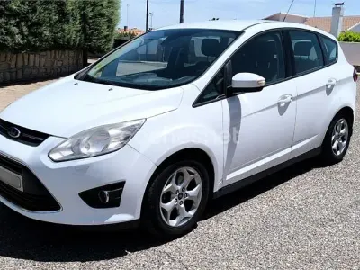 Usado Ford C-MAX Trend 95 CV (69 kW) 2013 Blanco Monovolumen