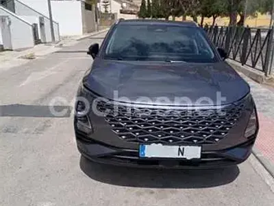 Usado Omoda 5 147 CV (108 kW) 2025 Gris / plata SUV