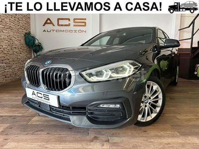 Gris / plata Usado 2021 BMW 118 Comfort Edition Utilitario | 16.990 € (Buen precio)