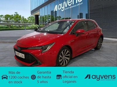 Usado Toyota Corolla Style 122 CV (89 kW) 2021 Rojo Berlina