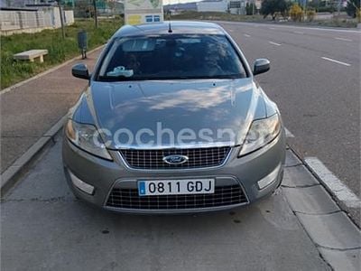 Usado Ford Mondeo Titanium 140 CV (102 kW) 2008 Gris / plata Berlina