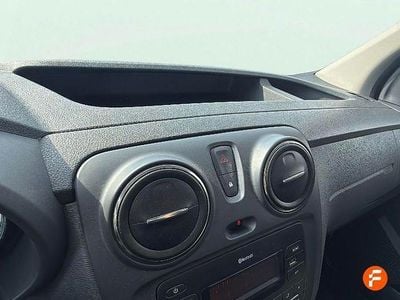 Usado Dacia Dokker Ambiance 90 HP (66 kW) 2017 Branco Monovolume