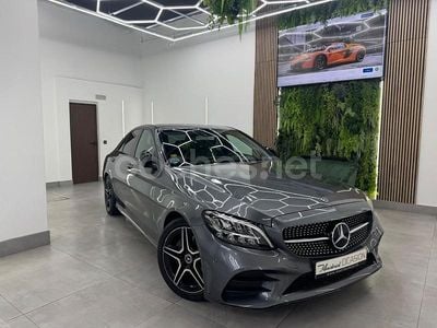 Usado Mercedes C200 160 CV (117 kW) 2020 Gris / plata Berlina