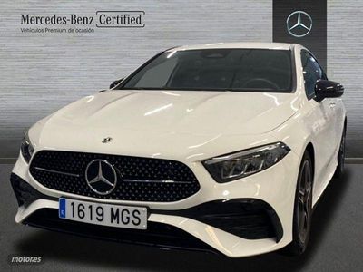 Usado Mercedes A200 AMG line 163 CV (119 kW) 2023 Blanco polar Berlina