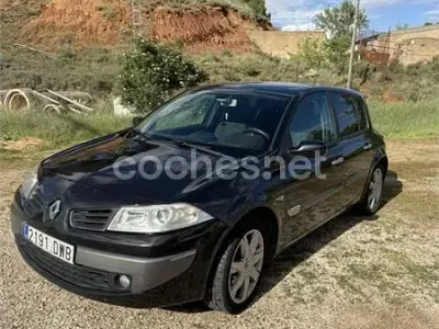 Usado Renault Mégane II Dynamique 110 CV (80 kW) 2006 Negro Berlina