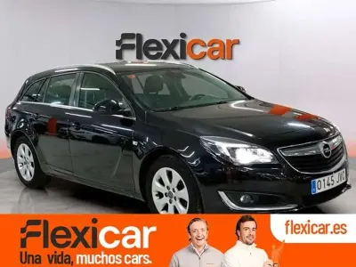 Usado Opel Insignia Selective 136 CV (100 kW) 2016 Negro Berlina