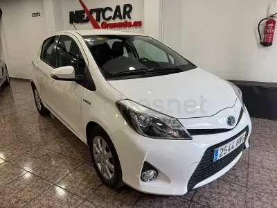 Käytetty Toyota Yaris Hybrid