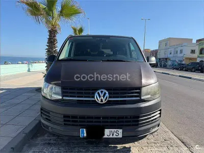 Usado VW Caravelle Trendline 102 CV (75 kW) 2016 Marrón Van