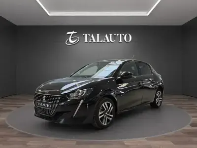 Usado Peugeot 208 Allure 102 CV (75 kW) 2022 Negro Utilitario
