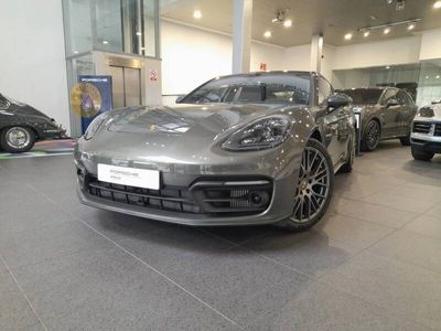 Porsche Panamera 4