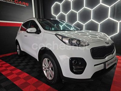 Blanco Usado 2016 Kia Sportage SUV | 11.490 € (Un poco caro)