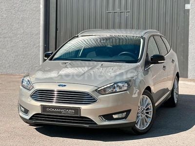 Beige Usado 2016 Ford Focus Titanium Familiar | 11.500 € (Precio justo)