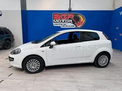 Blanco Usado 2011 Fiat Punto Evo Dynamic Utilitario | 5999 € (Precio justo)