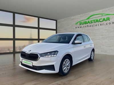 Usado Skoda Fabia 80 CV (58 kW) 2022 Blanco Utilitario