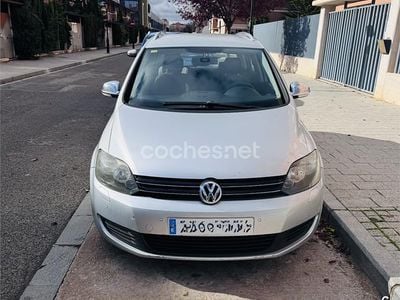 Gris / plata Usado 2009 VW Golf Plus Cross Advance Monovolumen | 5500 € (Precio justo)