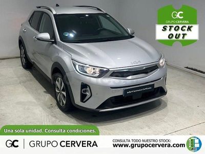 Gris / plata Usado 2023 Kia Stonic SUV | 17.900 € (Precio justo)