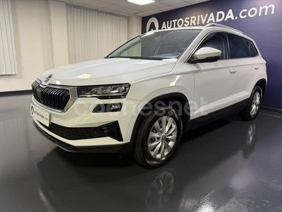 Blanco Usado 2022 Skoda Karoq Ambition SUV | 27.900 € (Un poco caro)
