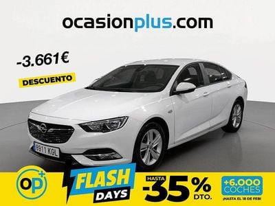 Usado Opel Insignia Selective 140 CV (102 kW) 2017 Blanco Berlina