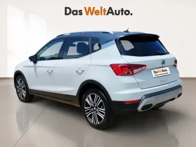 Usado Seat Arona Xperience 116 CV (85 kW) 2025 Blanco SUV