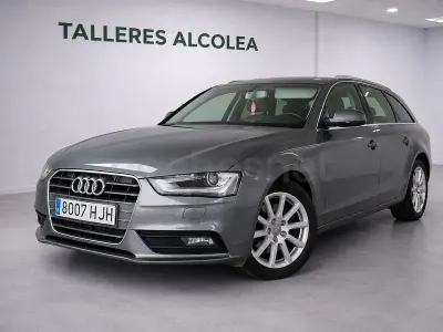 Usado Audi A4 136 CV (100 kW) 2012 Gris / plata Familiar