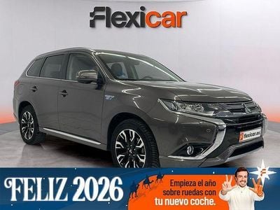 Marrón Usado 2017 Mitsubishi Outlander P-HEV SUV | 18.390 € (Precio justo)