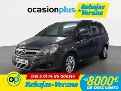 Usado Opel Zafira Family 110 CV (80 kW) 2014 Gris Monovolumen