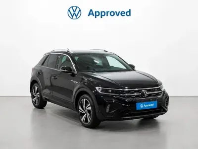 Usado VW T-Roc R-line 150 CV (110 kW) 2025 Negro SUV