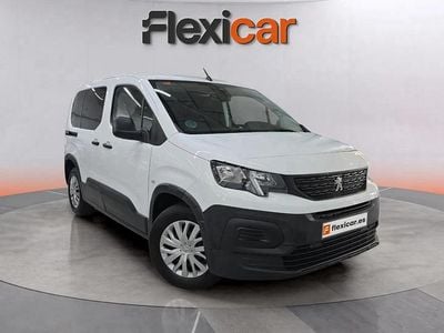 Usado Peugeot Rifter Active 131 CV (96 kW) 2021 Blanco Monovolumen