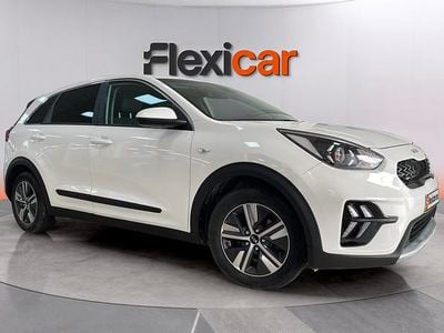 Usado Kia Niro 141 HP (103 kW) 2022 Branco SUV