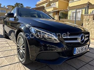 Usado Mercedes E200 136 CV (100 kW) 2015 Negro Familiar