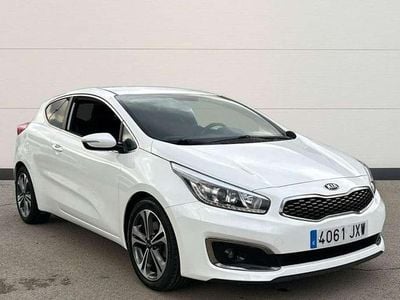 Usado Kia ProCeed 121 CV (88 kW) 2017 Blanco Utilitario