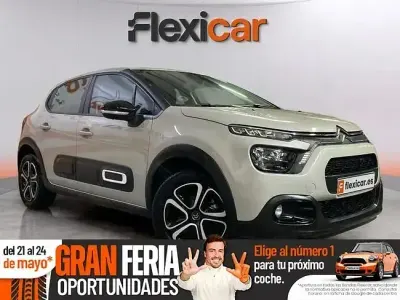 Usado Citroën C3 PureTech 83 HP (61 kW) 2024 Cinzento Sedan