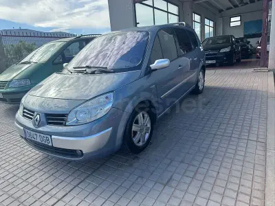 Usado Renault Grand Scénic Authentique 120 CV (88 kW) 2005 Azul Monovolumen