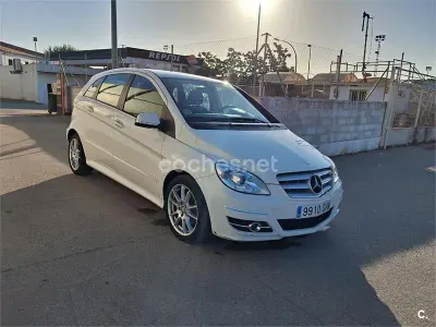 Usado Mercedes B180
