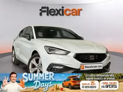 Usado Seat Leon FR 204 CV (150 kW) 2023 Blanco