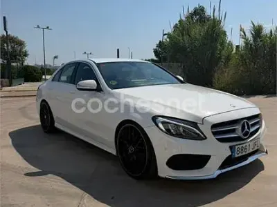 Usado Mercedes C220 AMG line 170 CV (125 kW) 2015 Blanco Berlina