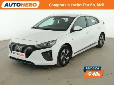 Gebraucht Hyundai Ioniq Classic 141 PS (103 kW) 2017 Weiß Kleinwagen