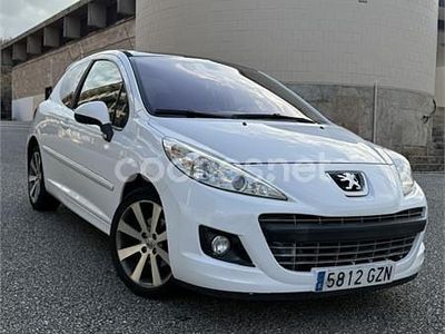 Usado Peugeot 207 GTi 112 CV (82 kW) 2010 Blanco Berlina