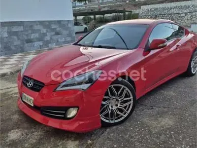 Usado Hyundai Genesis Sport 213 CV (156 kW) 2011 Rojo Coupe