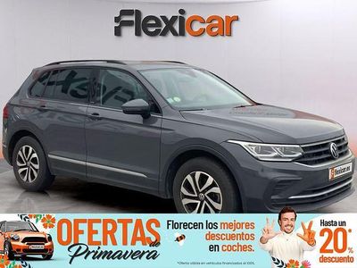 Usado VW Tiguan Life 150 CV (110 kW) 2021 Gris SUV
