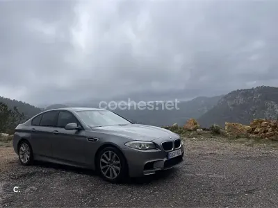 Usado BMW 528 Comfort Edition 258 CV (189 kW) 2011 Gris / plata Berlina
