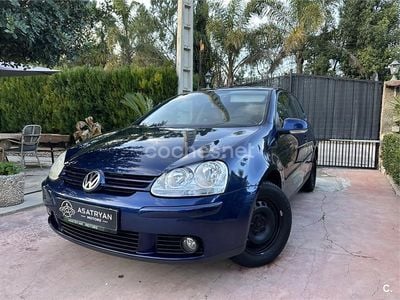 Azul Usado 2007 VW Golf Conceptline Berlina | 5990 € (Buen precio)