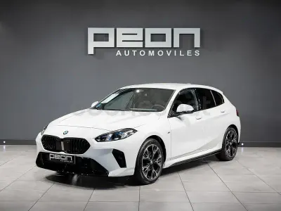 Usado BMW 120 Shadowline 163 CV (119 kW) 2025 Blanco Utilitario