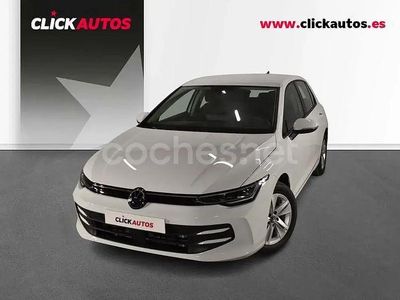 Blanco Usado 2025 VW Golf Berlina | 28.250 € (Precio justo)